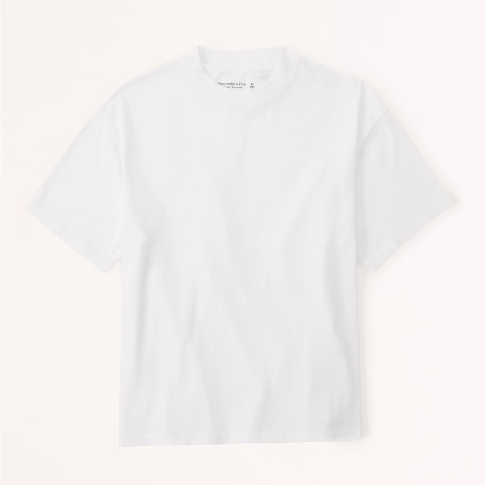NWT Abercrombie & Fitch Essential Easy Tee in White, size small